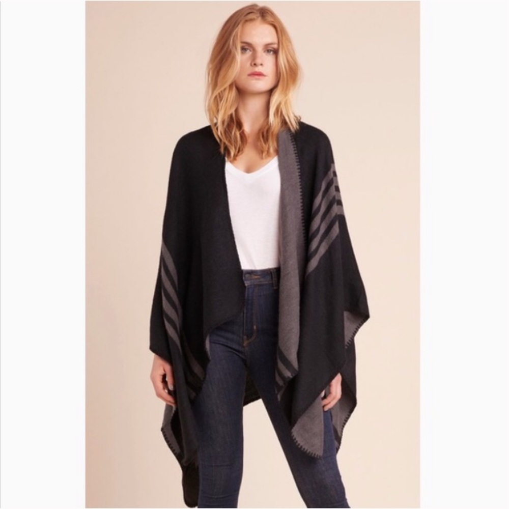 BB Dakota Black and Gray Poncho - Picture 1 of 3